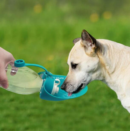 Gourde pour Chiens et Chats de Voyage - Facile à transporter - Livraison Gratuite